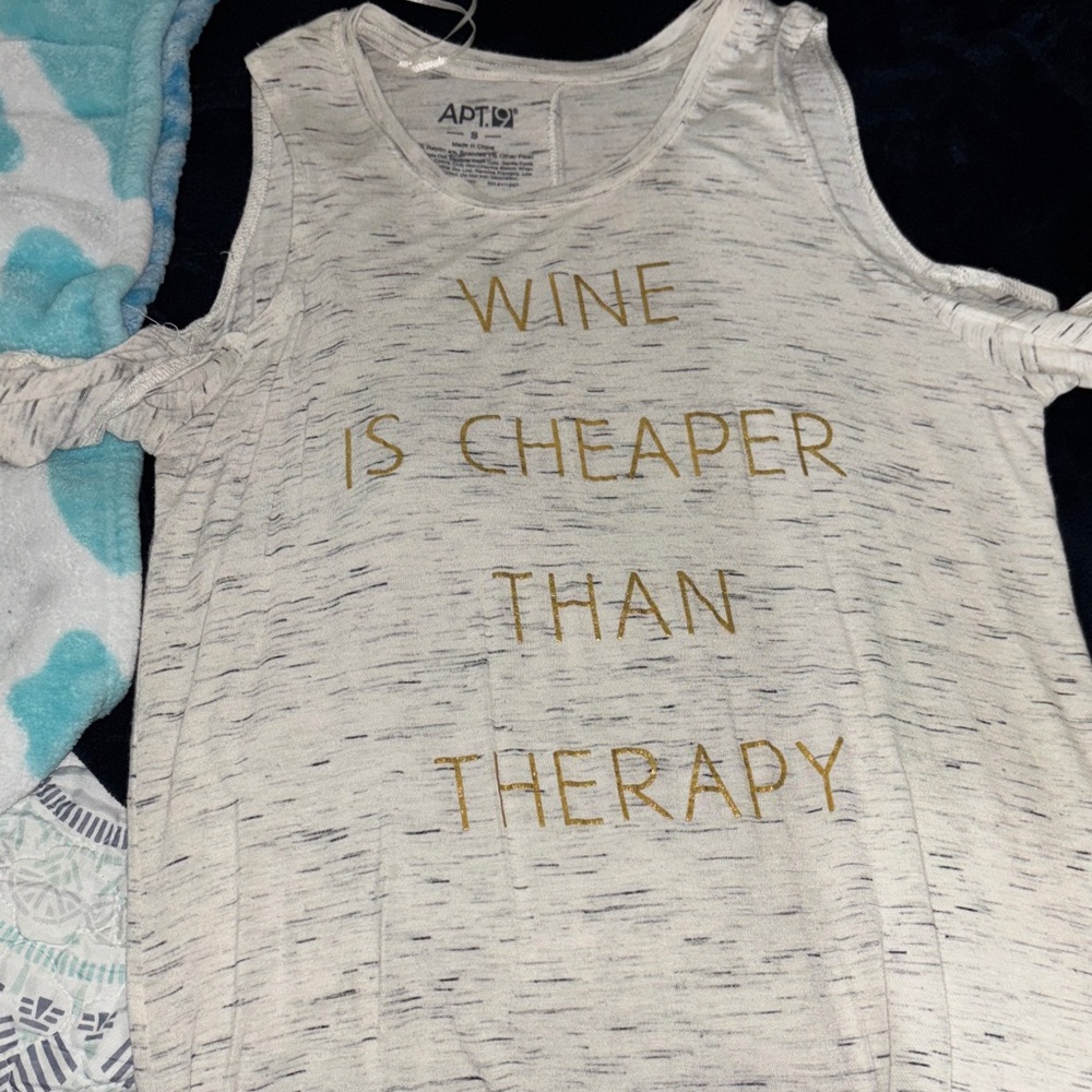Apt. 9 Cream Sleeveless Top with Gold Lettering